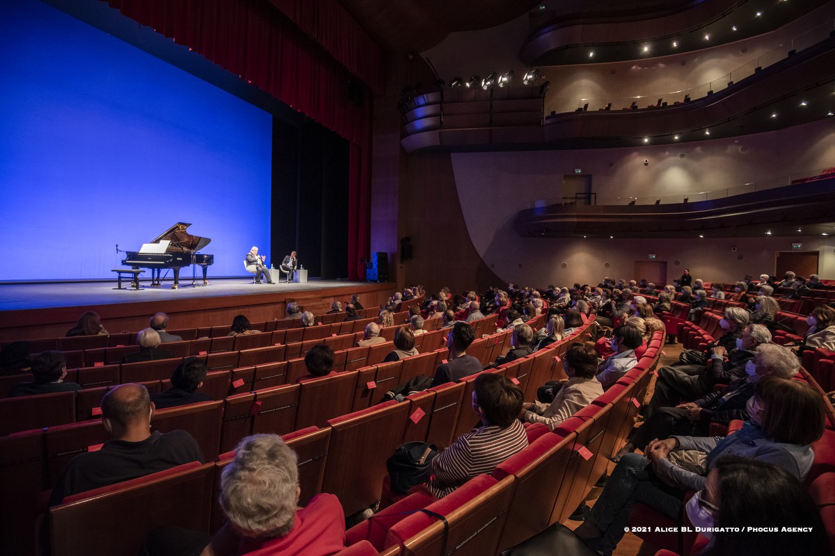 VerdiPn_SaveTheLove_055_AblD