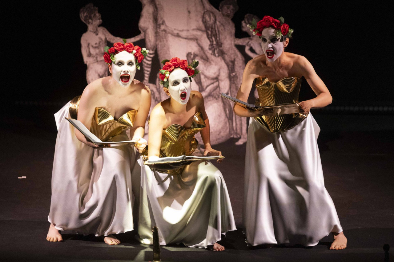 MAXIMA IMMORALIA 
opera da camera per voci e strumenti
di Orazio Sciortino - Teatro della Cavallerizza Reggio Emilia 05 Ottobre 2025