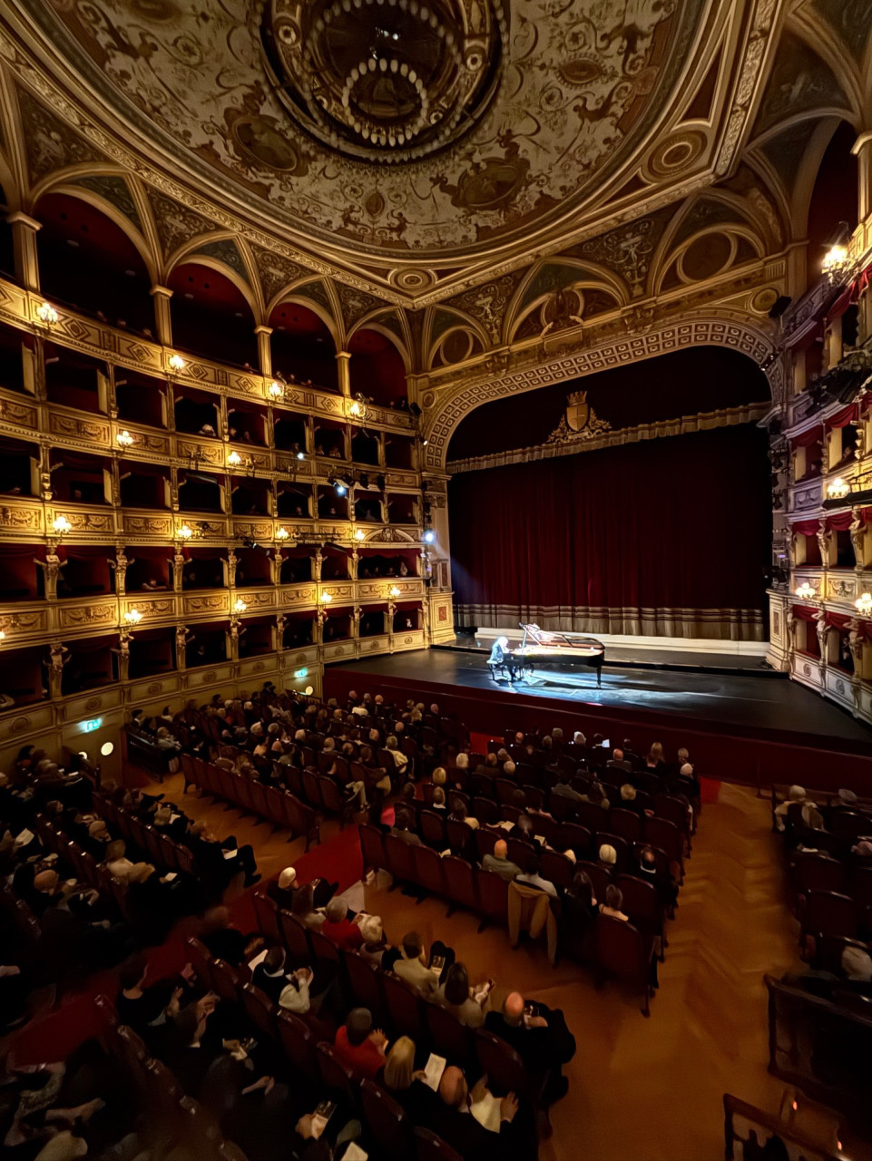 575299429_18229282321306231_358271627513615981_n